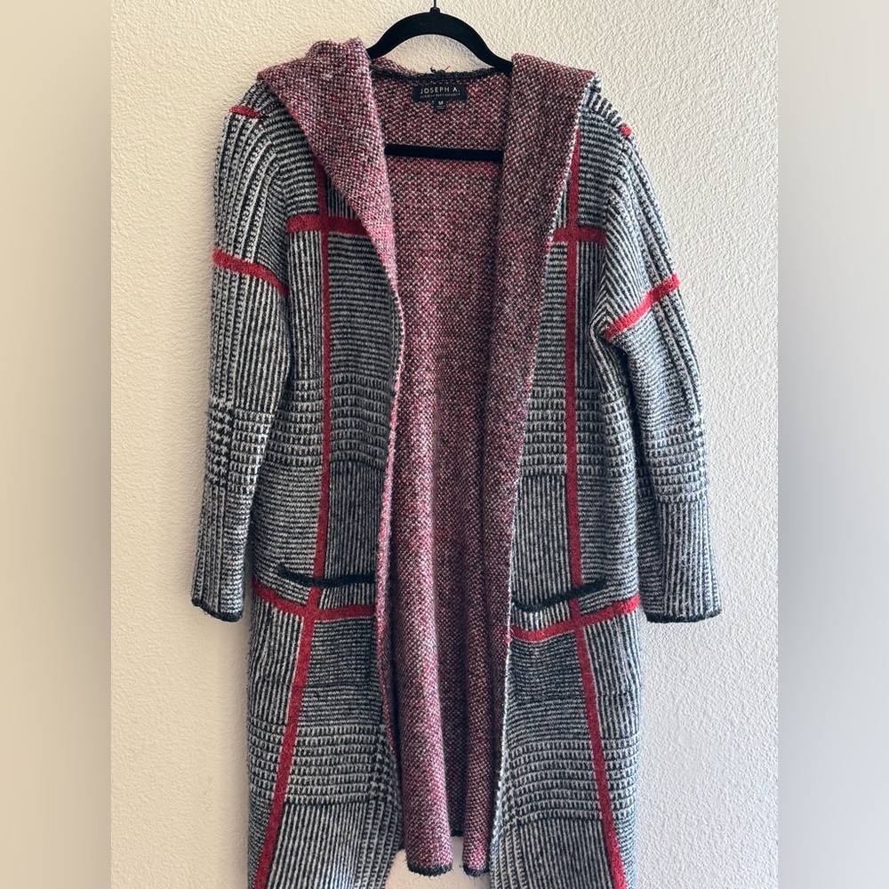 Joseph A Red and Gray Patterned Long Sweater